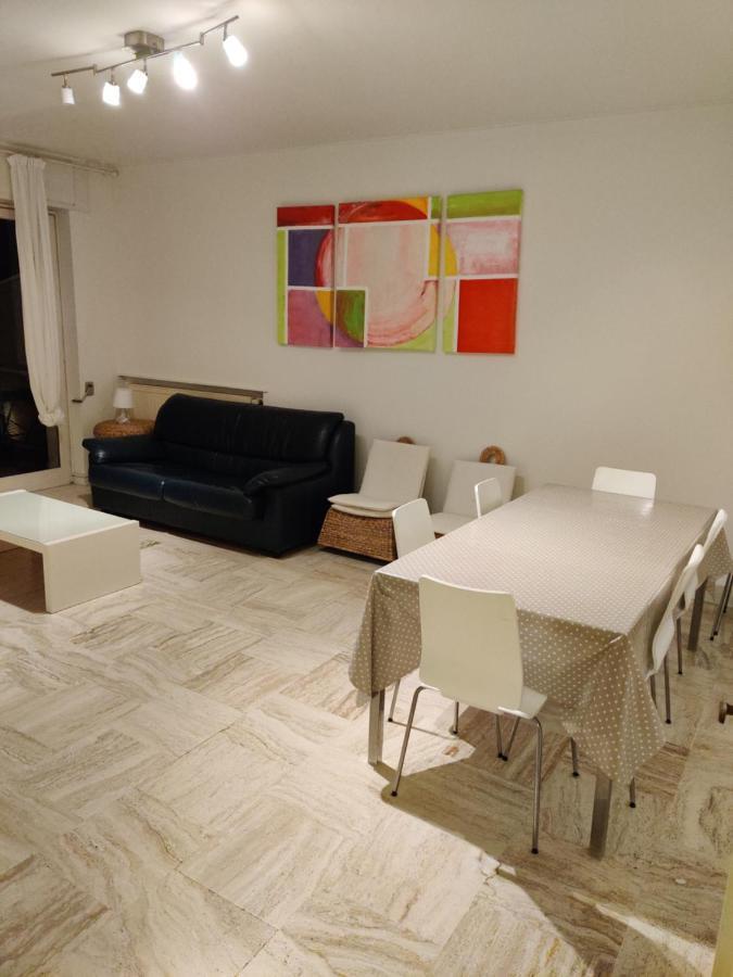 Appartamento Nelly - Per 4 Persone - Caray Park - Sale Marasino - Lago D'Iseo 马罗内 外观 照片