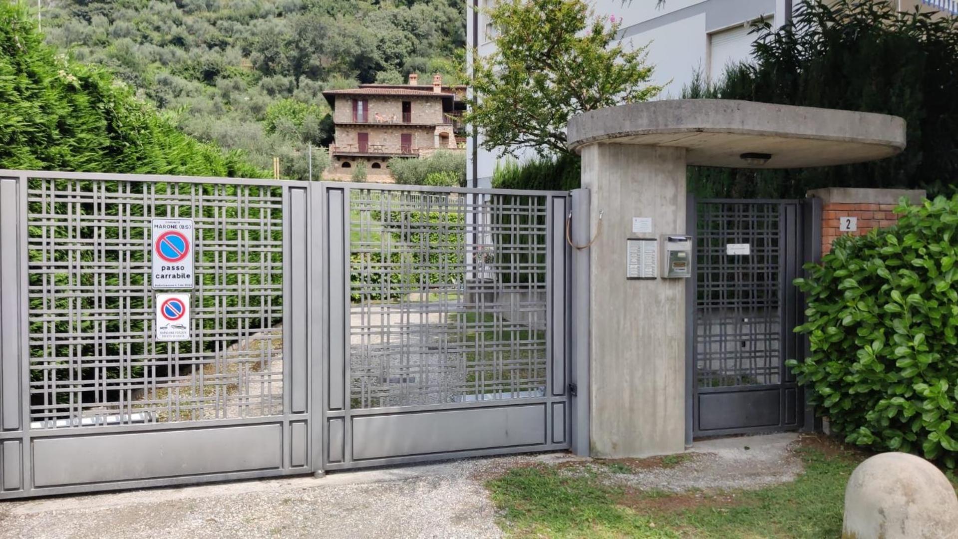 Appartamento Nelly - Per 4 Persone - Caray Park - Sale Marasino - Lago D'Iseo 马罗内 外观 照片